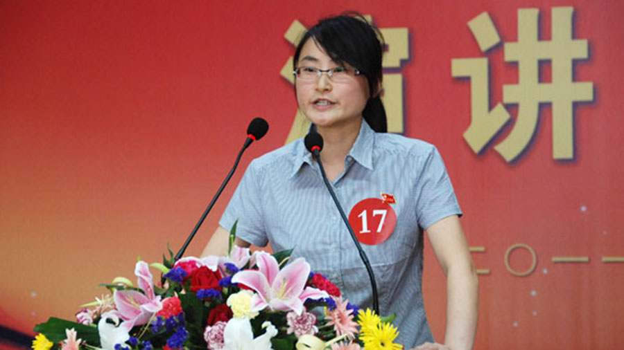 湯春燕代表德源參加開發(fā)區(qū)“紅色旋律，黨在我心”演講比賽